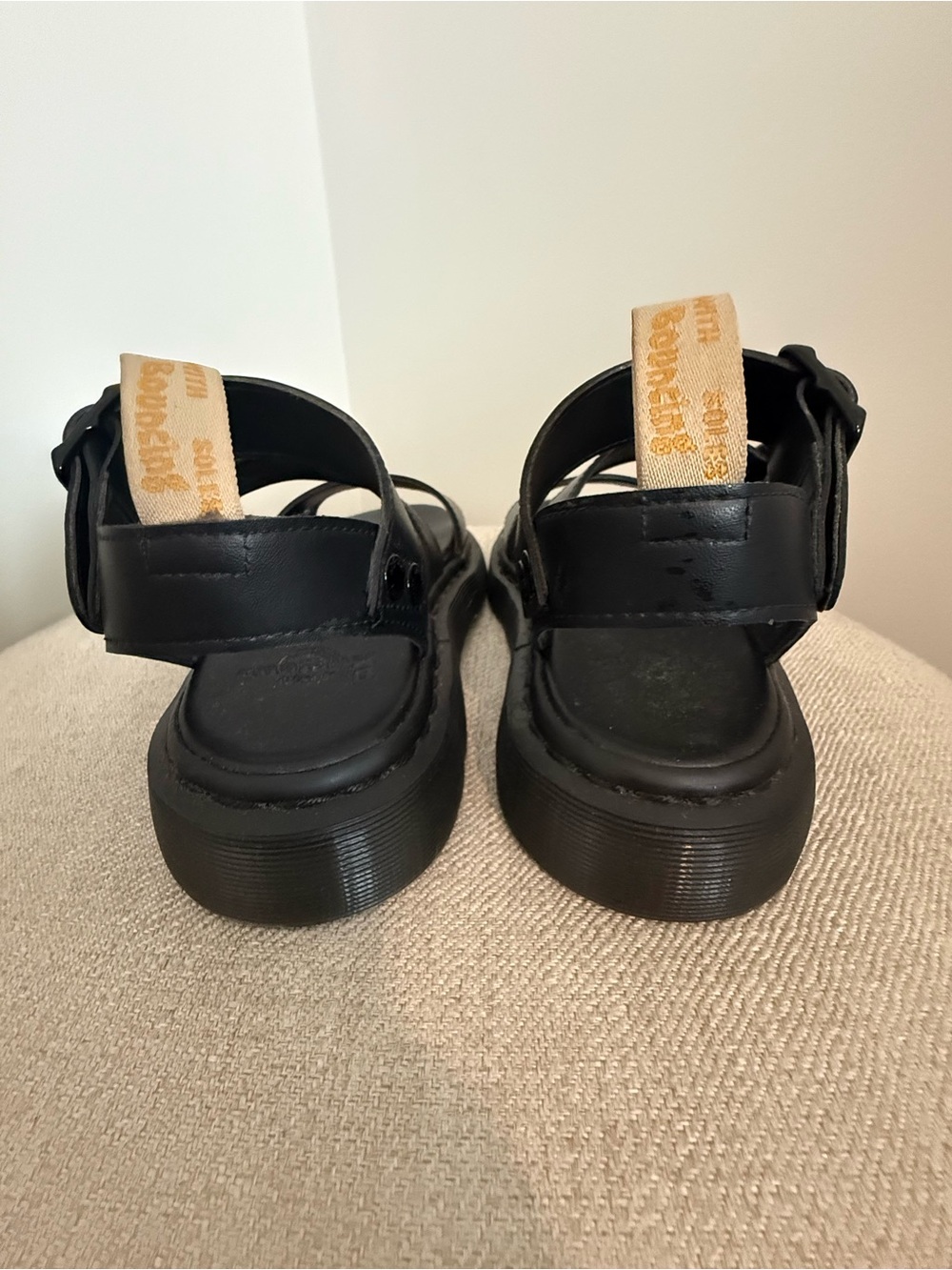 Dr. Martens Gryphon Vegan Leather Black Strap Sandals (size 6) - Picture 4 of 12